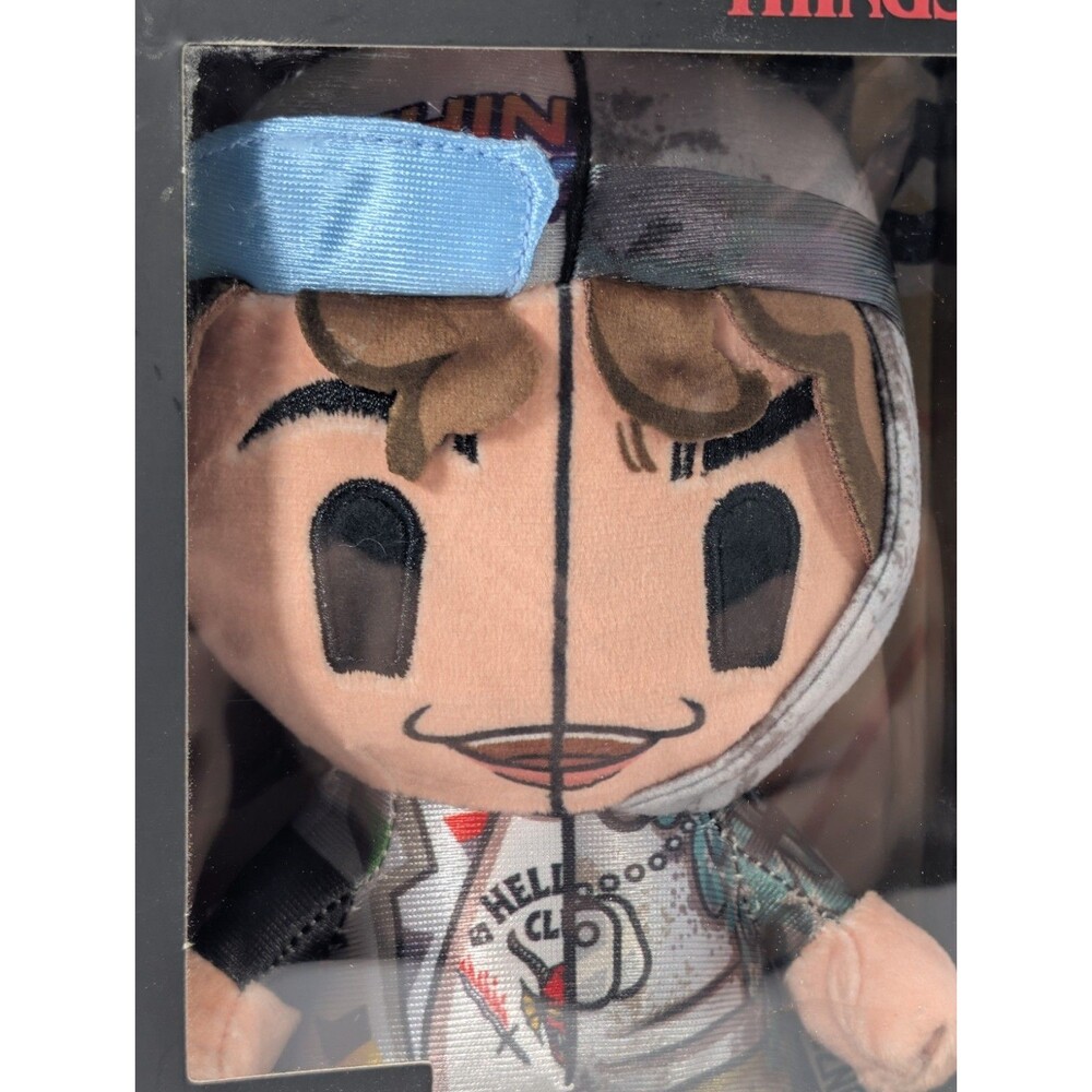 YuMe DZNR Stranger Things Dustin Times Change Edition 7" Plush #18 New in Box - Picture 2 of 10